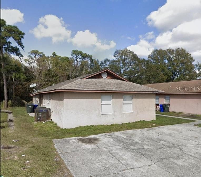 1st image of 2461 CHESTNUT WOODS DRIVE