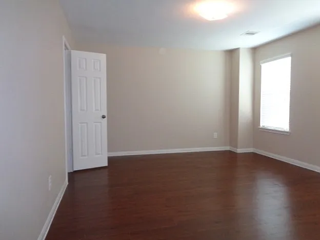 13318 Ambrosa Dr — Photo 7