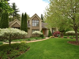 60 Gunther Ct, Saline, MI 48176