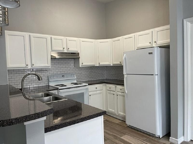 1st image of 7460 Autumn Trace Blvd