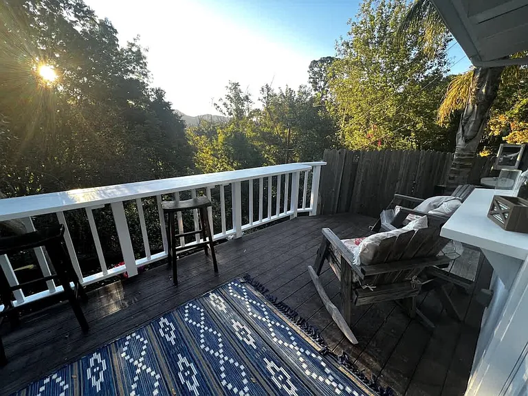 Fernwood Pacific Dr — Photo 7