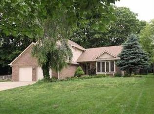 1420 Gallant Fox Ct, Indianapolis, IN 46217