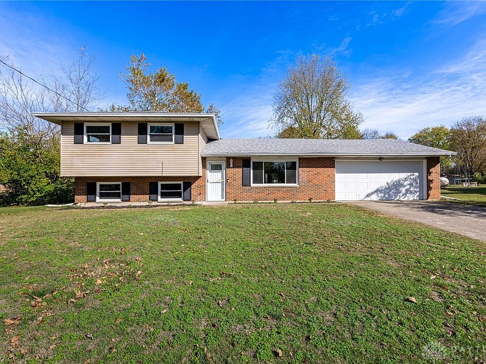 1st image of 5744 Lake Circle Dr