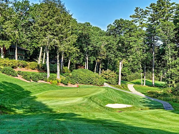 5th image of 352 Moorewood Road