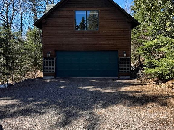 2nd image of 2472 Cliff View Cr