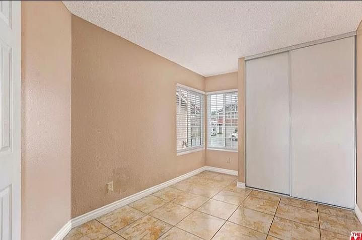 1st image of 14565 El Contento Ave