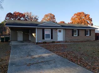 5934 Richfield Ave, Hope Mills, NC 28348