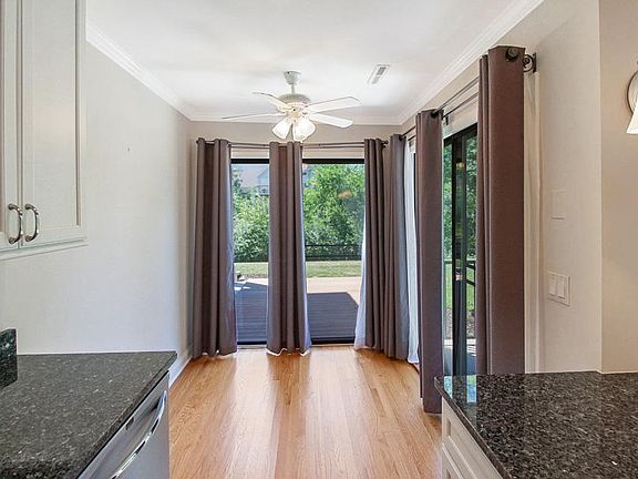 3rd image of 16 Abbey Villa Cir