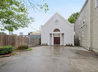 1533 Melpomene St, New Orleans, LA 70130