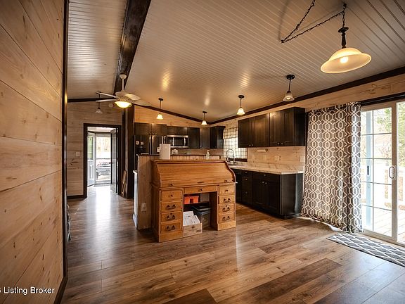 4th image of 310 Drowsy Rd