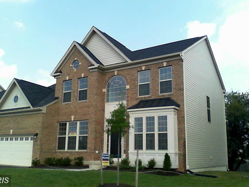 Exterior (Front)