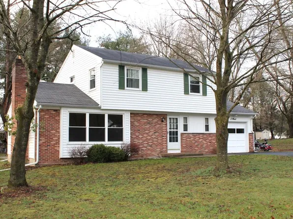 3 Chatfield Pl W, Painted Post, NY 14870