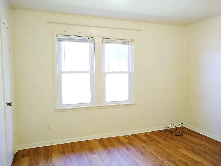 1405 S Rogers St — Photo 7
