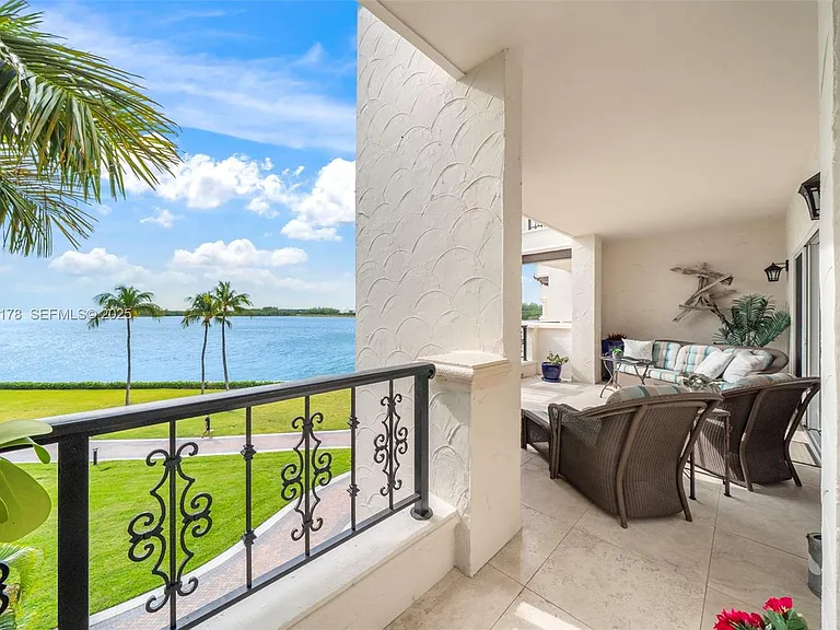 2332 Fisher Island Dr #4302 — Photo 7