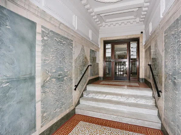 825 West 179th Street 6C image 20 of 21