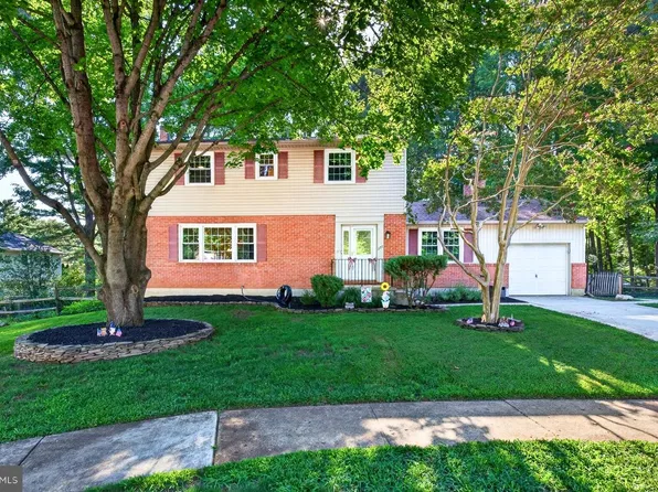237 Crystal Ct, Newark, DE 19713