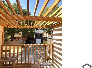 705 E Shady Grove Rd, Irving, TX 75060