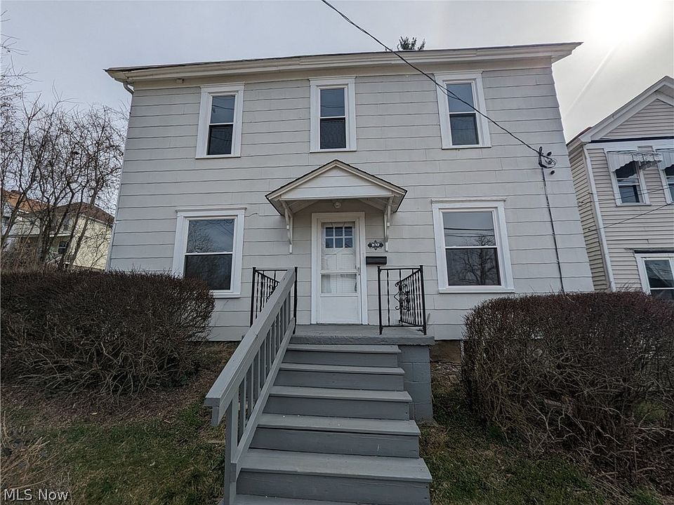 1st image of 832 Cadmus St