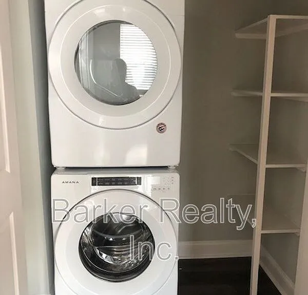414 S White St #203 — Photo 11