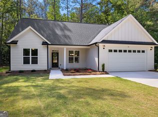 20 Bent Tree Ct, Newnan, GA 30263