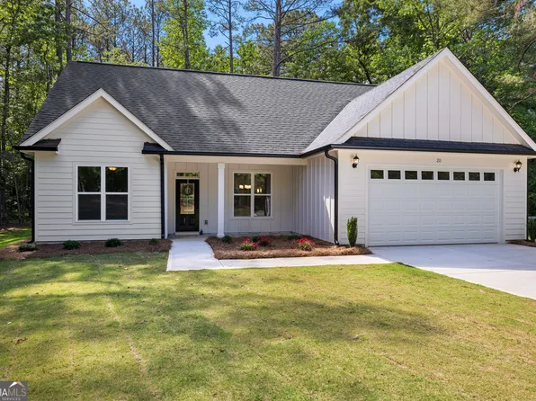 20 Bent Tree Ct, Newnan, GA 30263