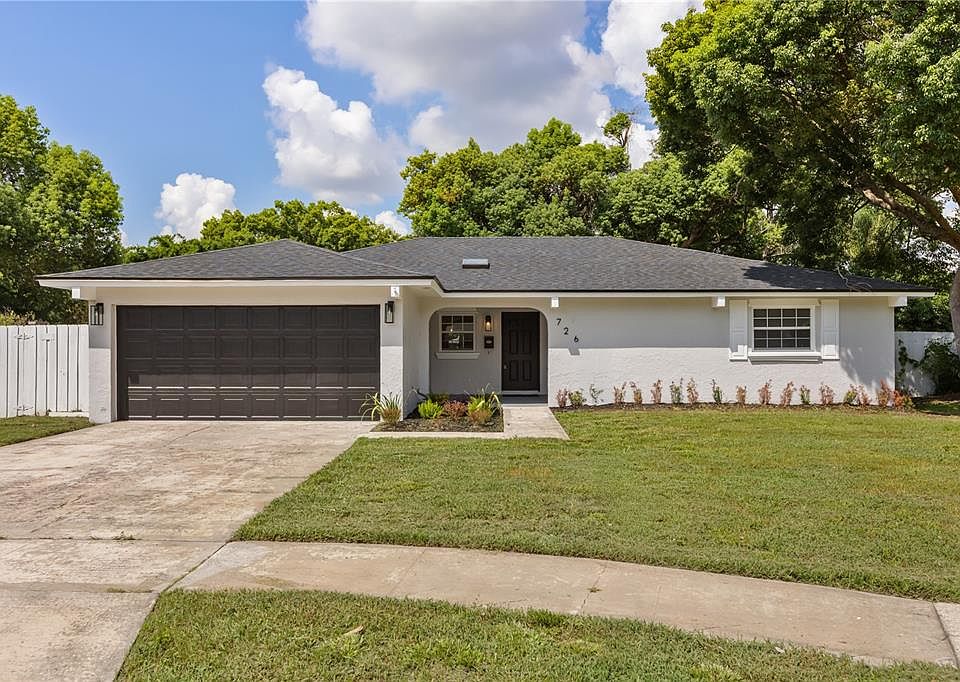 1st image of 726 FOREST GLEN COURT