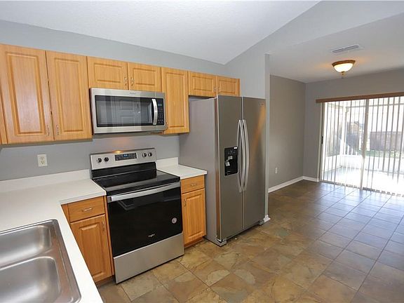 5th image of 5826 Tanagerlake Rd