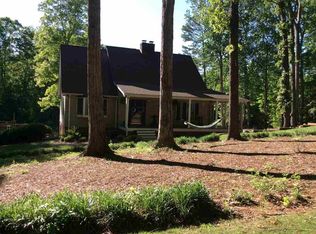 128 Oakwood Dr, Woodruff, SC 29388