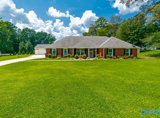 200 Amber Ln, Harvest, AL 35749