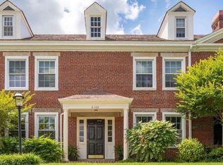 4100 32nd Rd S APT A2, Arlington, VA 22206