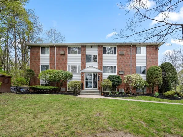 61 Fairmount St APT 14, Marlborough, MA 01752