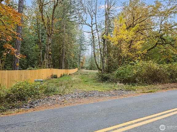 5th image of 16456 Hoff Road NW