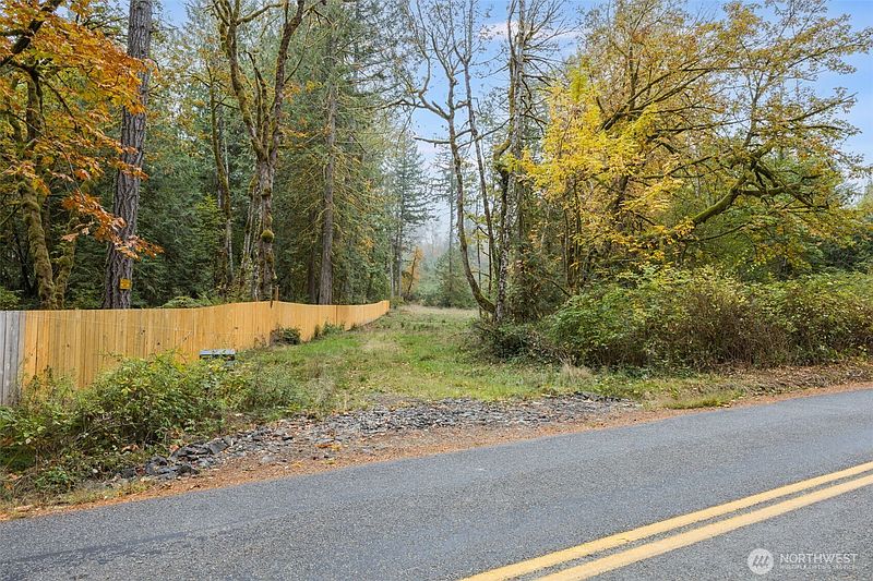 5th image of 16456 Hoff Road NW