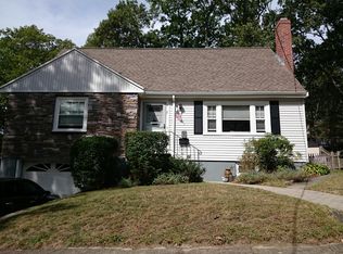 19 Keane Rd, West Roxbury, MA 02132