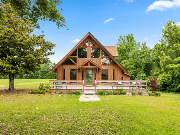 427 Corinth Rd, Petal, MS 39465