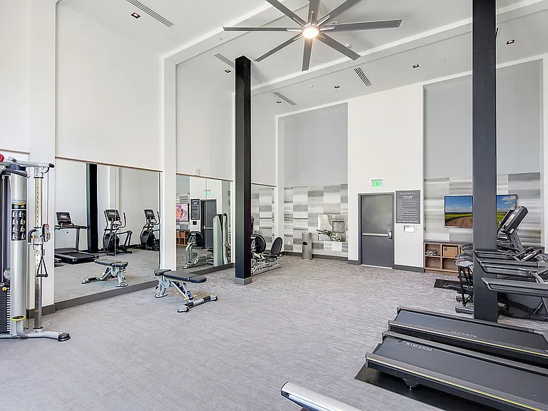 Maxwell Sunnyvale — Photo 4