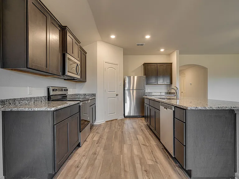 639 Arlington Park Ct — Photo 13