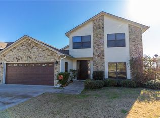 165 Treasure Point, Onalaska, TX 77360