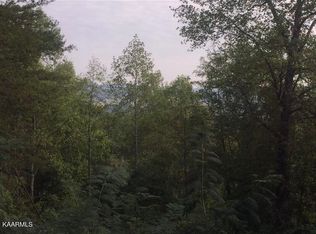 Townview Dr, Tellico Plains, TN 37385