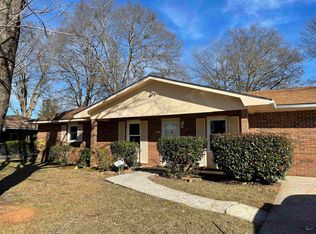 110 Lockwood Dr, Warner Robins, GA 31093