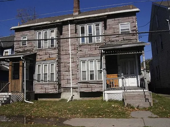 419 Maple St, Poughkeepsie, NY