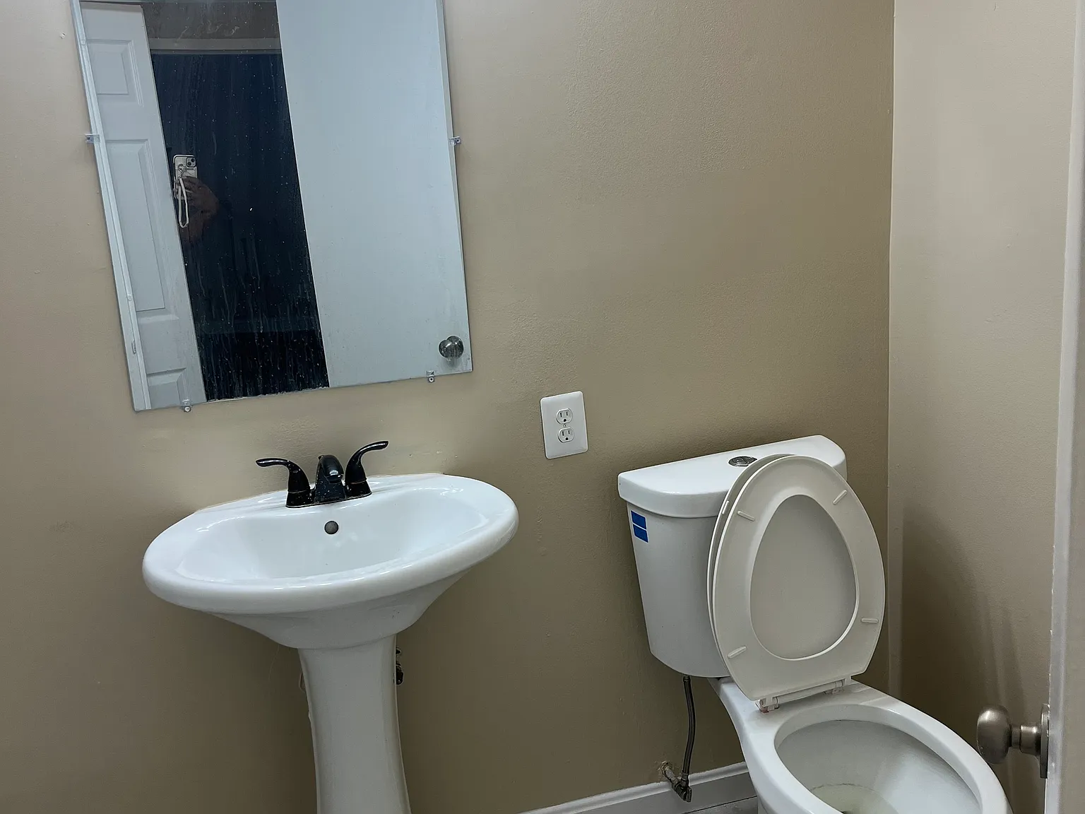 2 bed, 1168 sqft, $2,500 — Photo 4