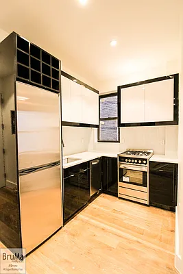 Rented by Bruma Realty LLC | media 24