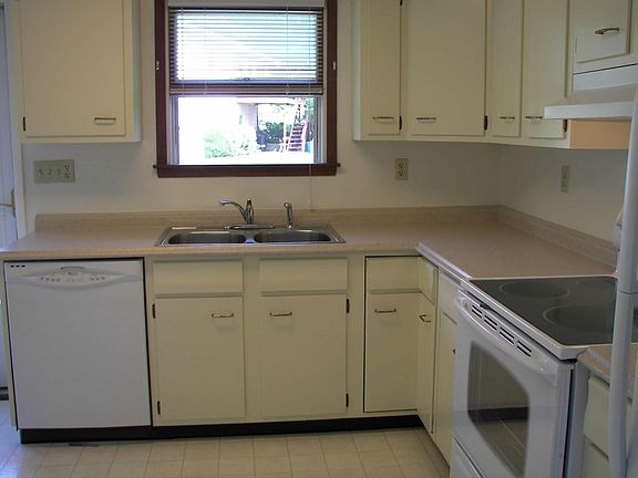 New Stainless Steel Stove not shown