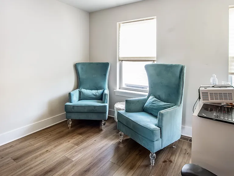 157 Locke St — Photo 19
