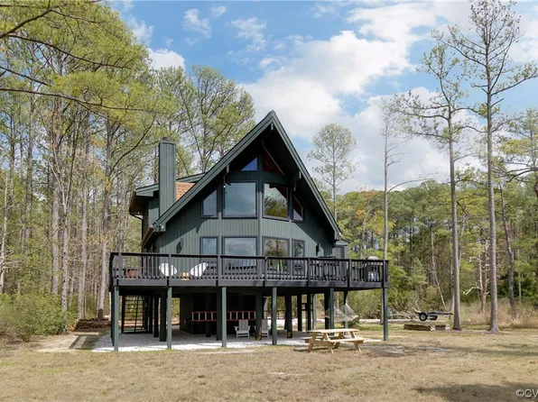 354 Windward Way, Pt Haywood, VA 23138