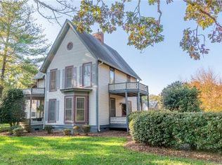 203 Ramsey Ct, Statesville, NC 28677