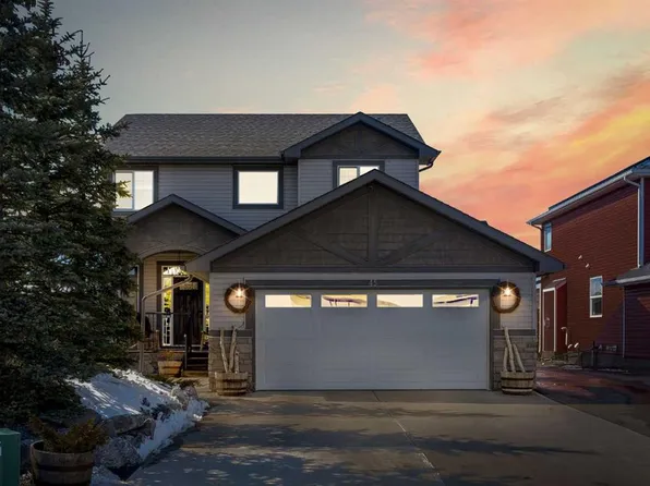 45 E Hanson Holw NE, Rocky View County, AB T0J 1X1