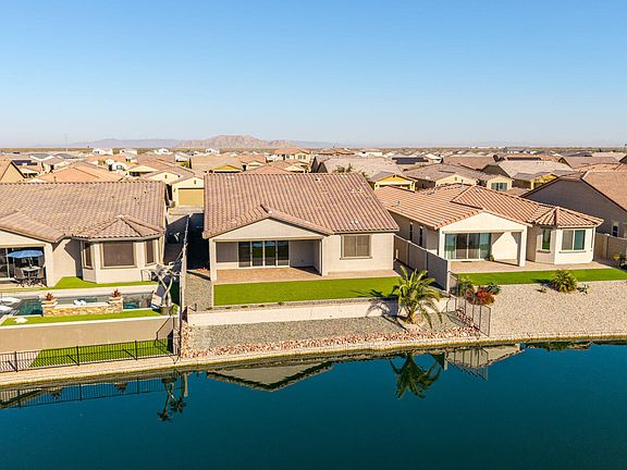 4th image of 40945 W Agave Rd