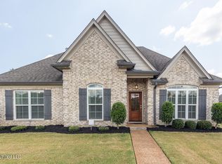 4903 W Margarette Cir, Olive Branch, MS 38654
